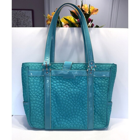 Vera Bradley Vera Tote Forever Green Teal Checkered Quilted Laptop Bistro Large